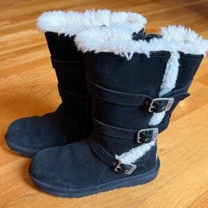 EUC UGG Black Suede Boots, Size 4 Girls